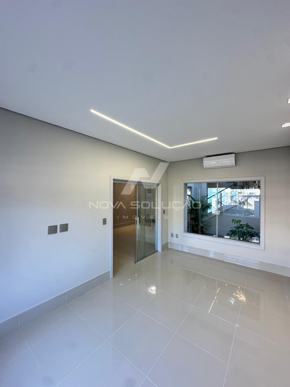 Sobrado com 4 dormit�rios � venda, Condom�nio Residencial Flora, LIMEIRA - SP