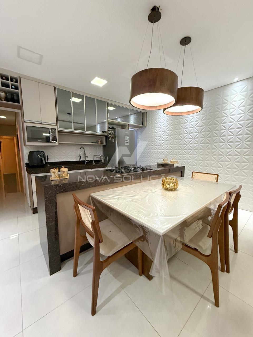 Casa com 2 dormitrios  venda,115.00 m , Palmeira Real, LIMEIRA - SP