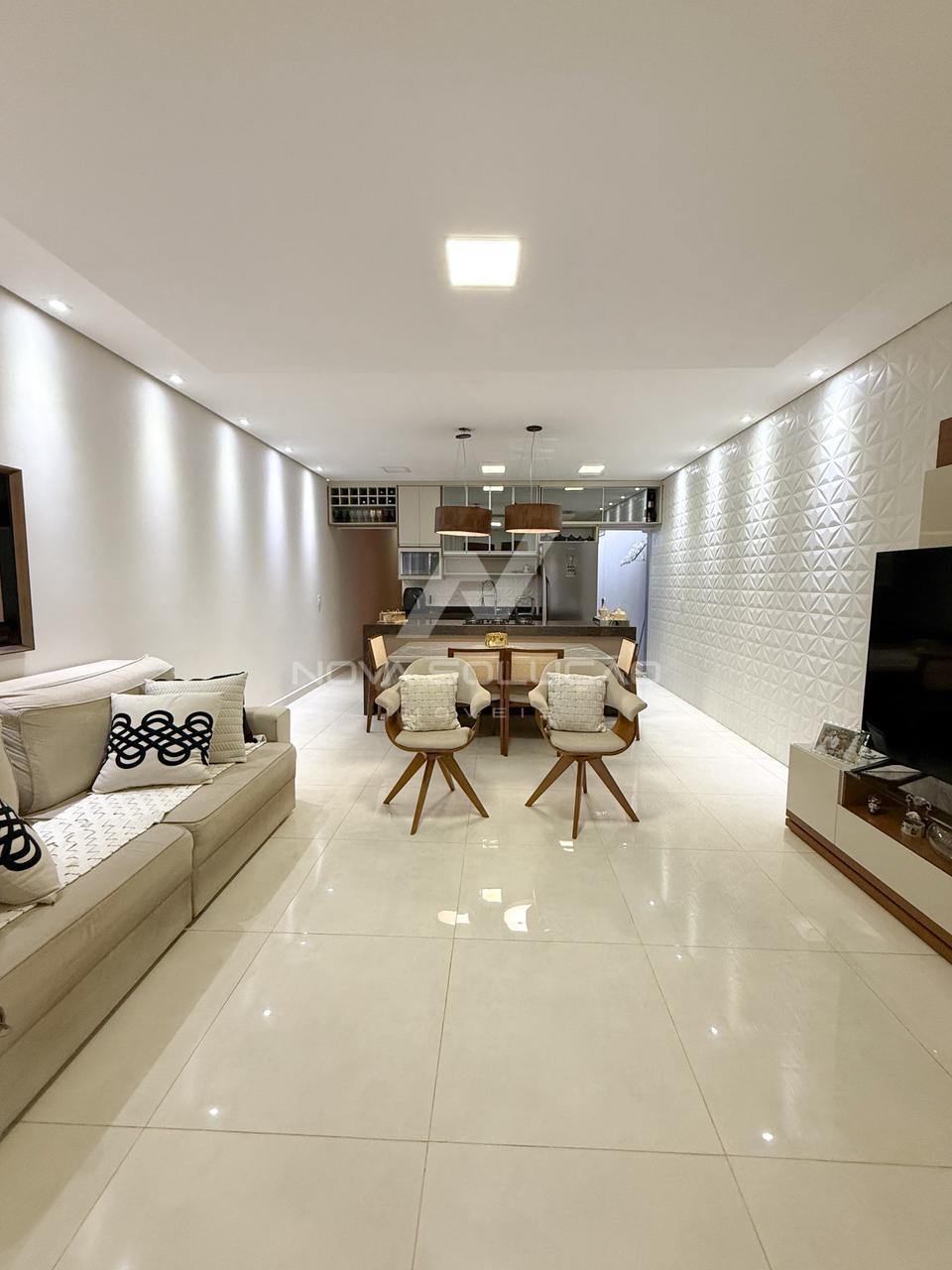 Casa com 2 dormitrios  venda,115.00 m , Palmeira Real, LIMEIRA - SP