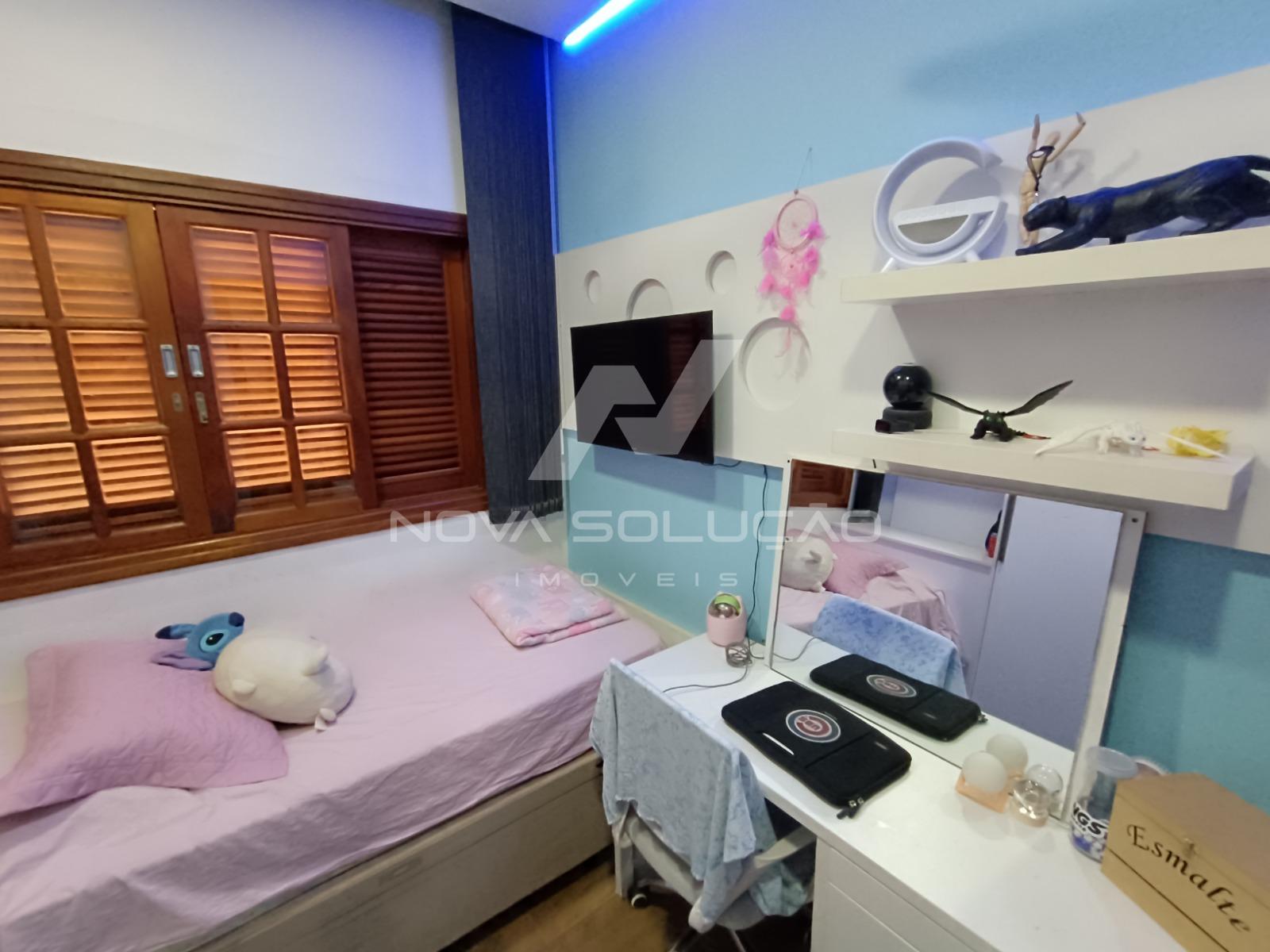 Casa com 4 dormit�rios � venda,300.00 m , LIMEIRA - SP