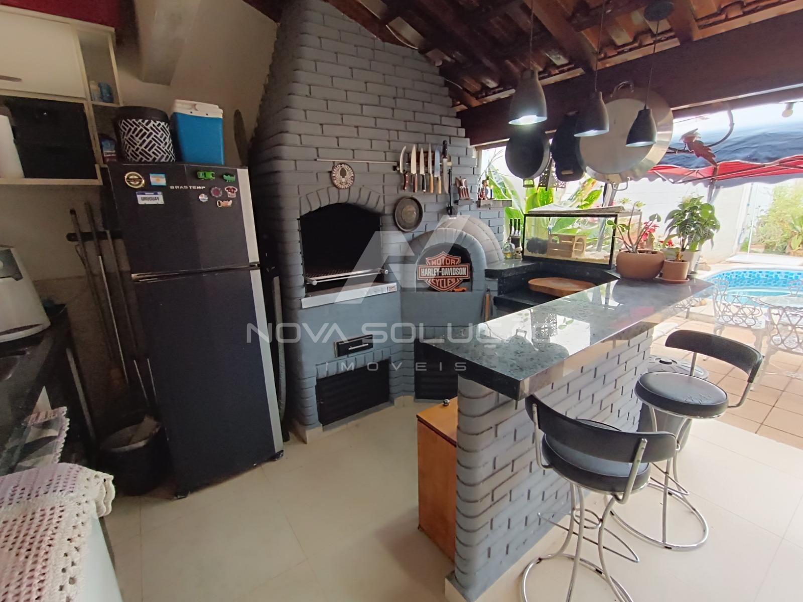 Casa com 4 dormit�rios � venda,300.00 m , LIMEIRA - SP