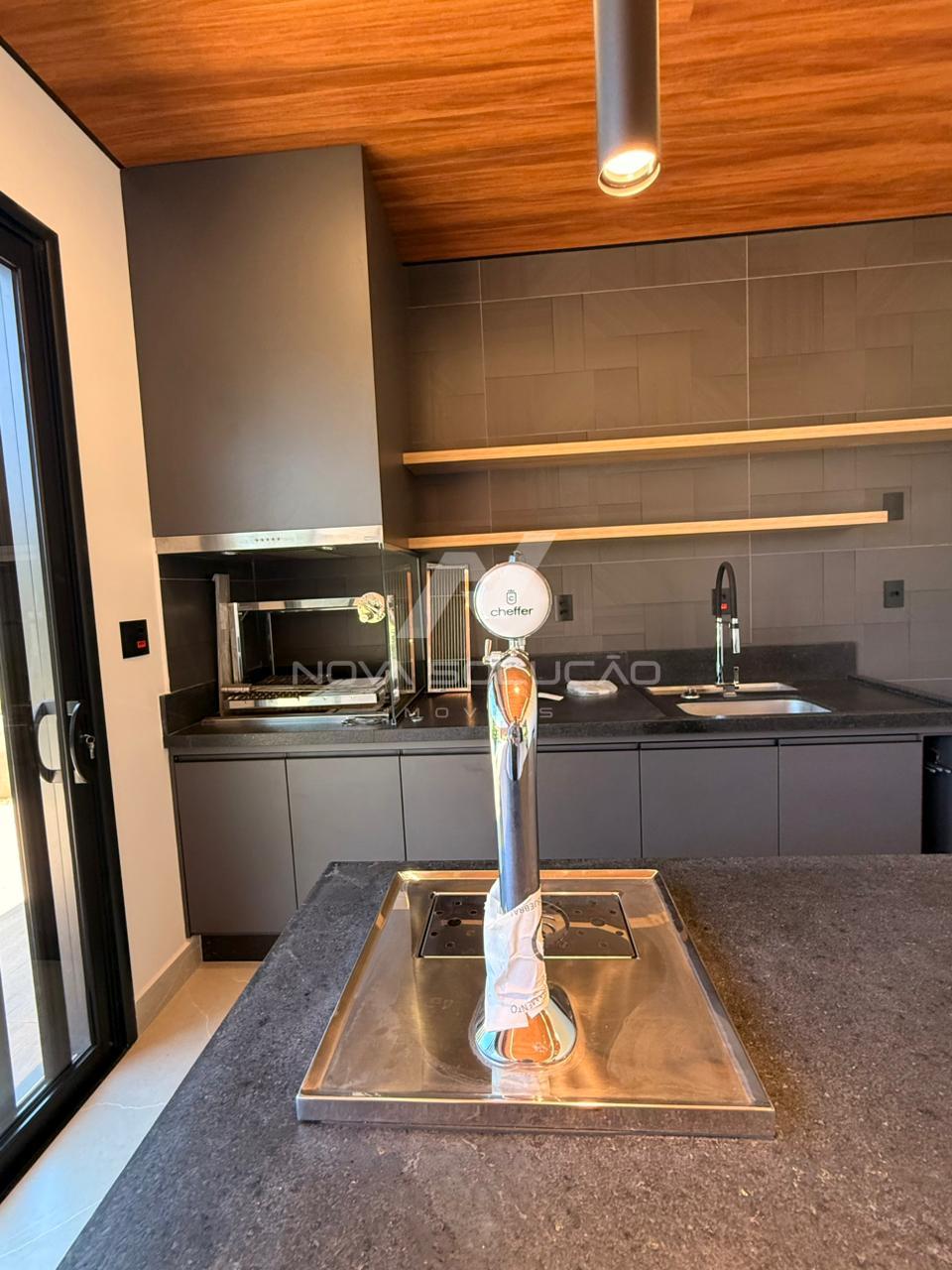 Casa com 3 dormitrios  venda,300.00 m , LIMEIRA - SP