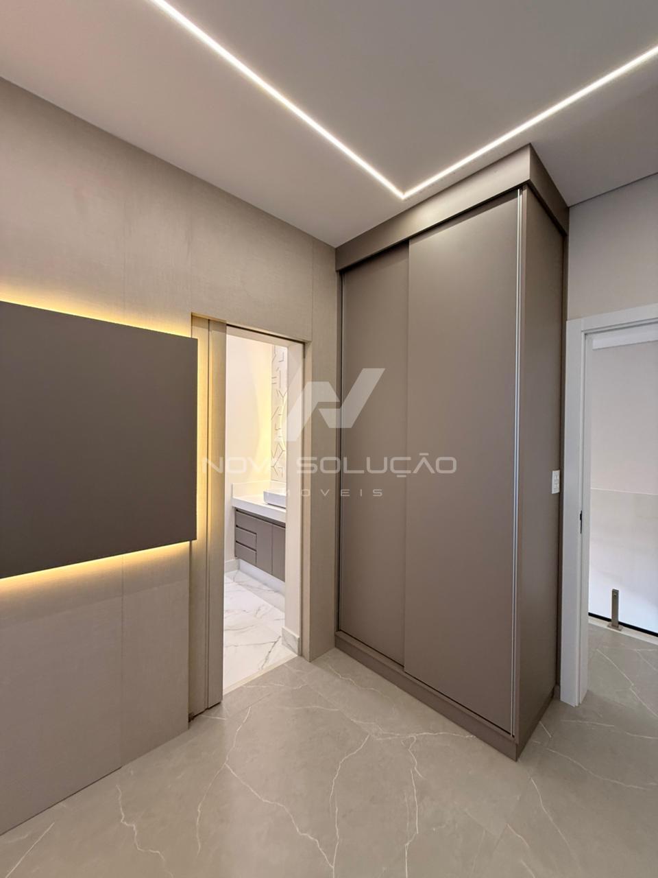 Casa com 3 dormitrios  venda,300.00 m , LIMEIRA - SP