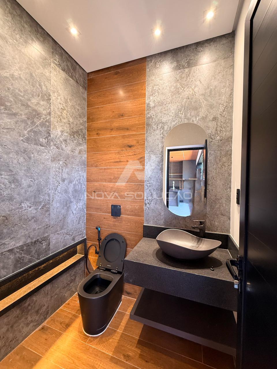 Casa com 3 dormitrios  venda,300.00 m , LIMEIRA - SP