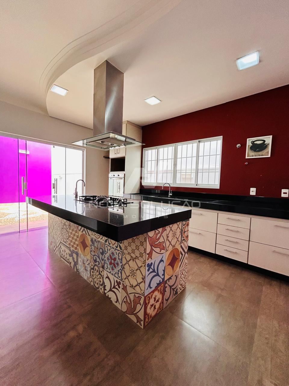 Casa com 4 dormit�rios � venda, Vila Claudia, LIMEIRA - SP