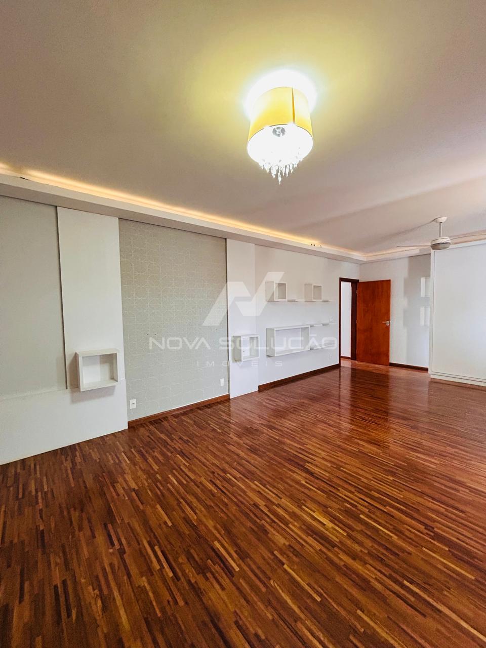 Casa com 4 dormit�rios � venda, Vila Claudia, LIMEIRA - SP