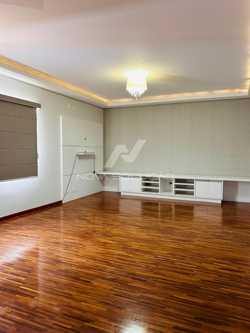 Casa com 4 dormit�rios � venda, Vila Claudia, LIMEIRA - SP