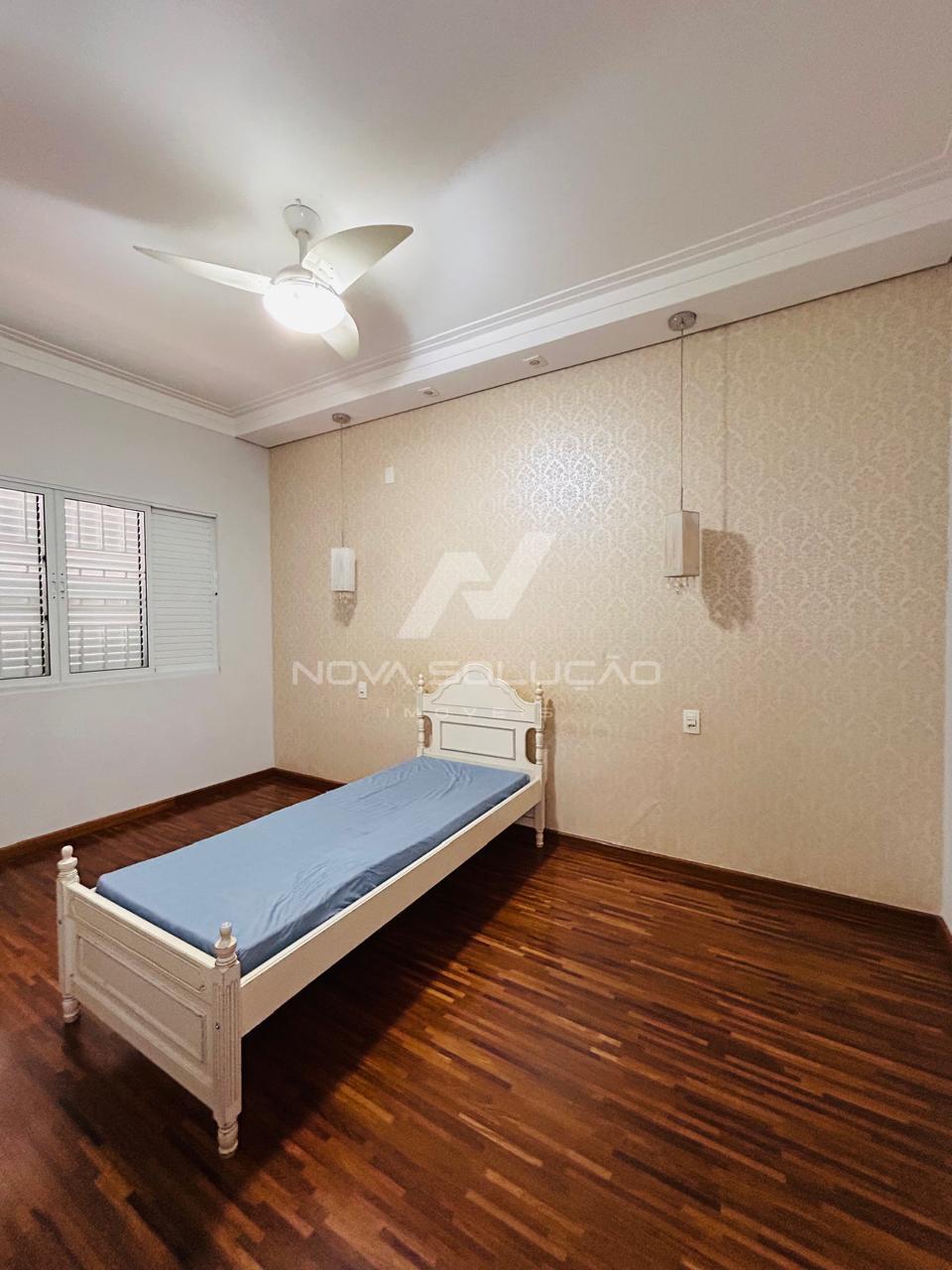 Casa com 4 dormit�rios � venda, Vila Claudia, LIMEIRA - SP