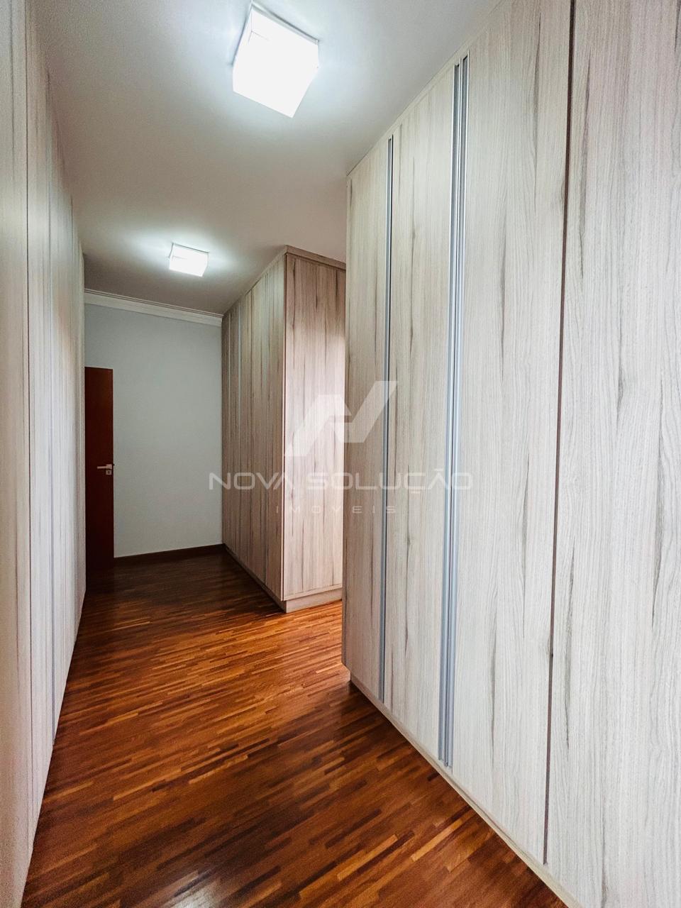 Casa com 4 dormit�rios � venda, Vila Claudia, LIMEIRA - SP