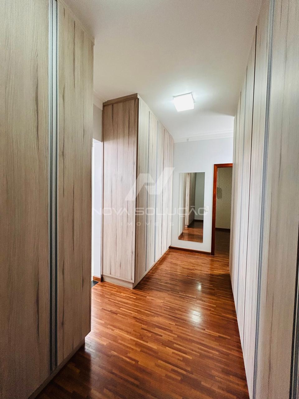 Casa com 4 dormit�rios � venda, Vila Claudia, LIMEIRA - SP