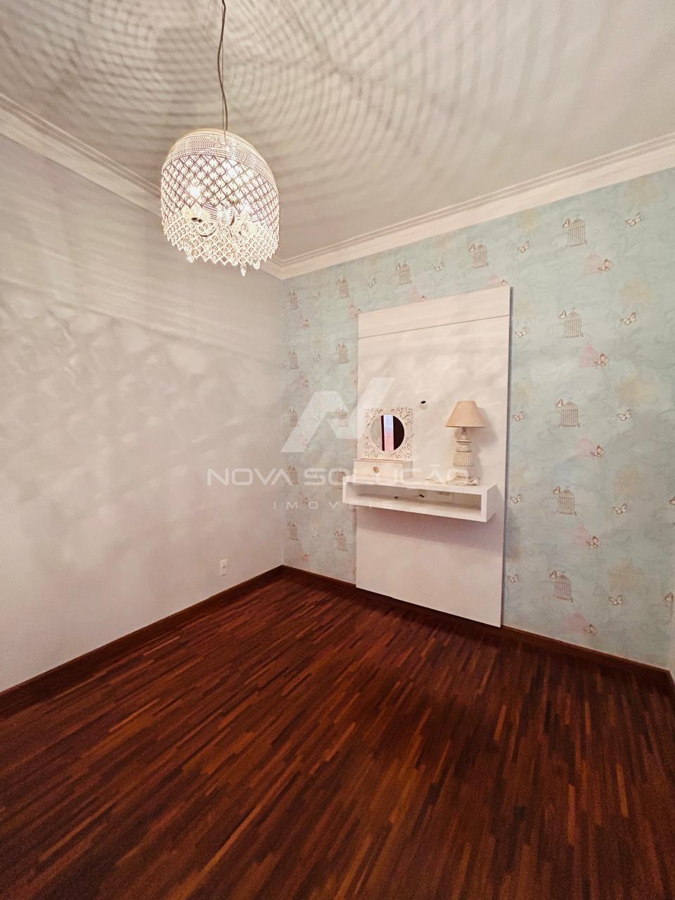 Casa com 4 dormit�rios � venda, Vila Claudia, LIMEIRA - SP