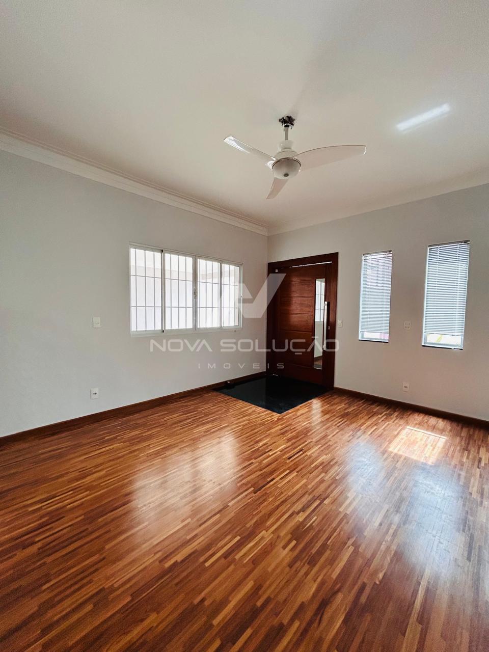 Casa com 4 dormit�rios � venda, Vila Claudia, LIMEIRA - SP