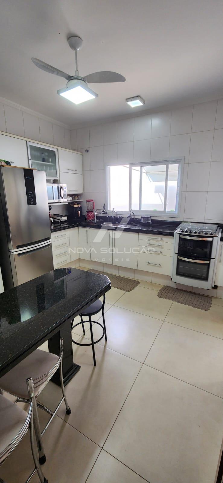 Casa com 4 dormit�rios � venda, Condom�nio Parque Avenida I, LIMEIRA - SP