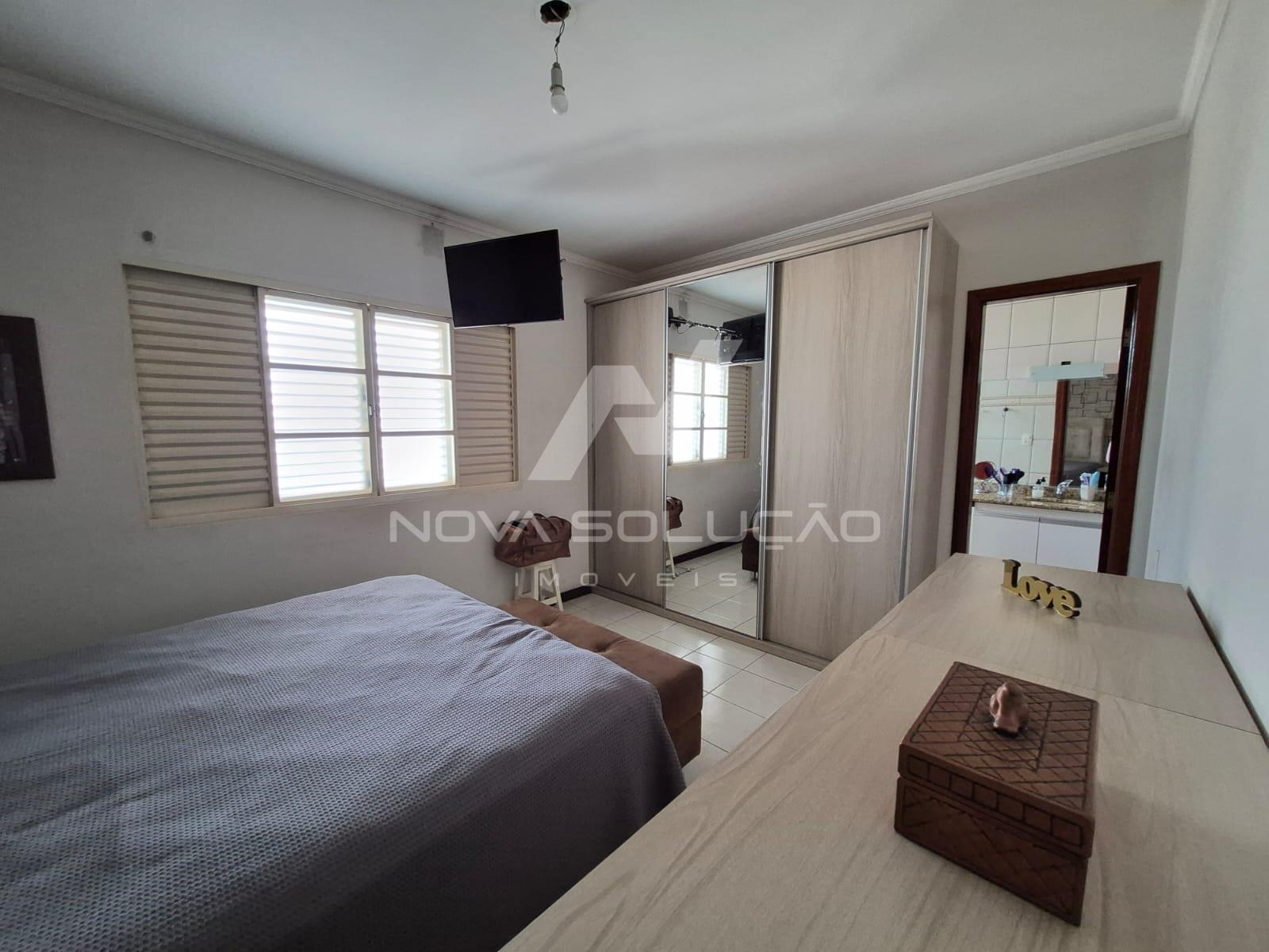 Casa com 3 suites � venda, Jardim Mediterr�neo, LIMEIRA - SP