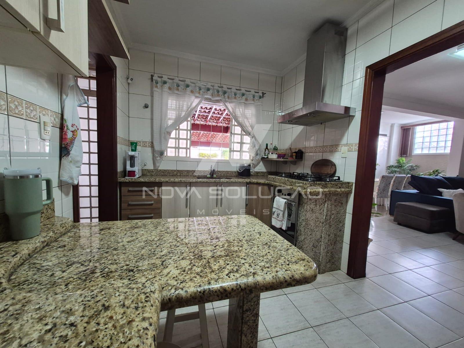 Casa com 3 suites � venda, Jardim Mediterr�neo, LIMEIRA - SP
