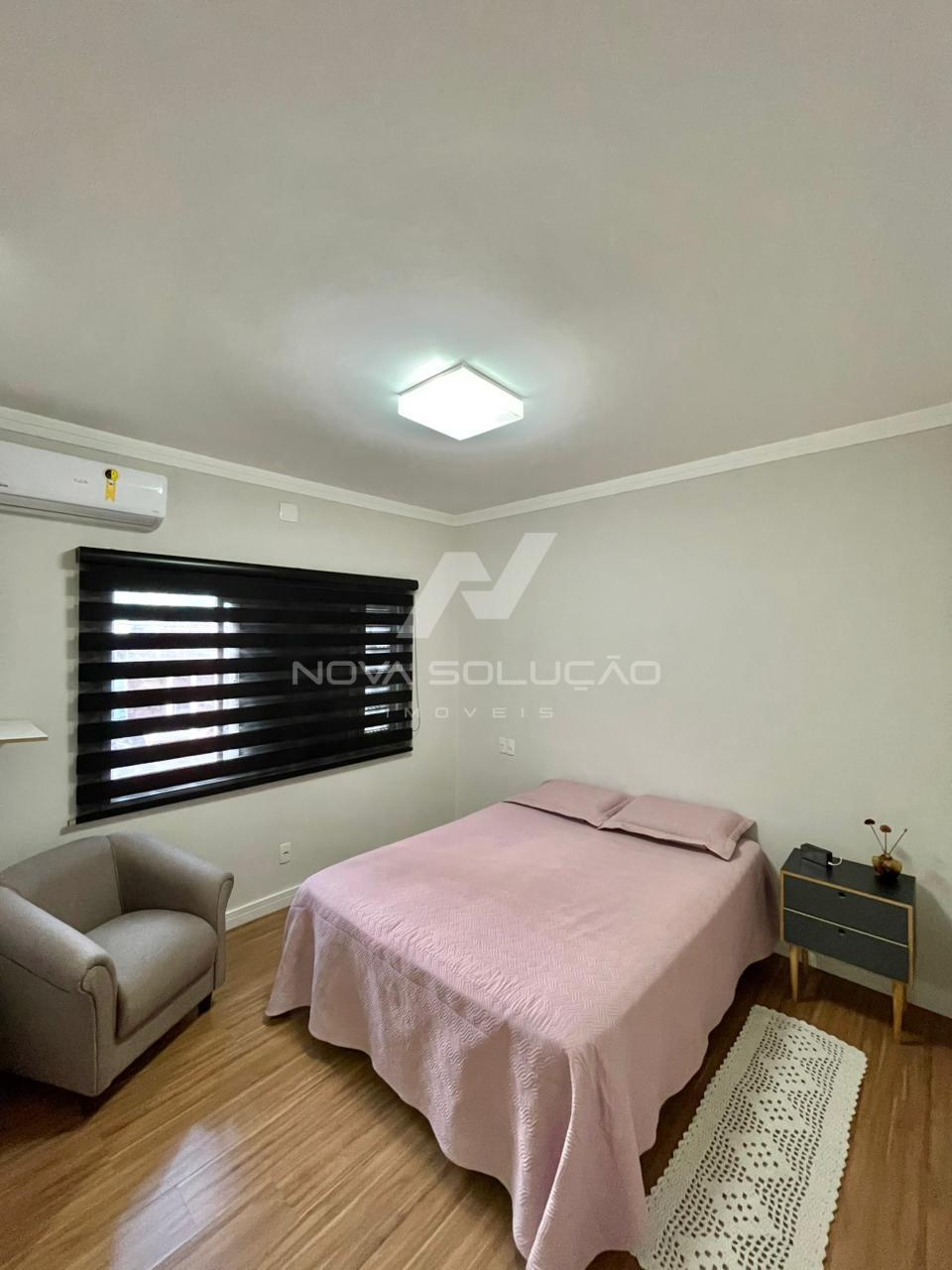 Sobrado com 4 dormit�rios � venda, Jardim Mercedes, LIMEIRA - SP