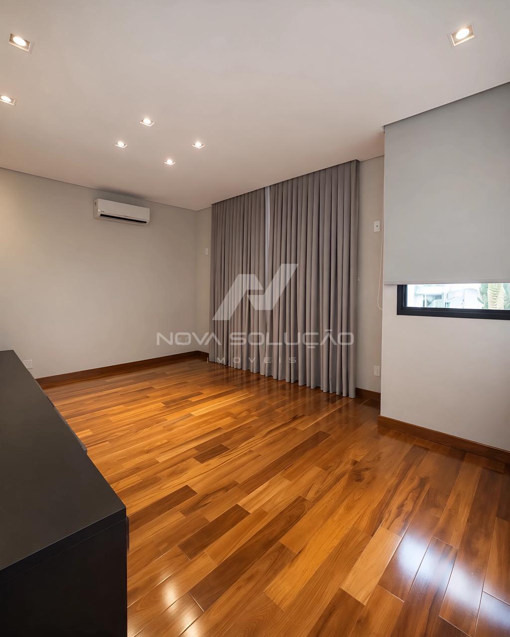 Condom�nio com 4 suites � venda, Condom�nio Centreville, LIMEIRA - SP