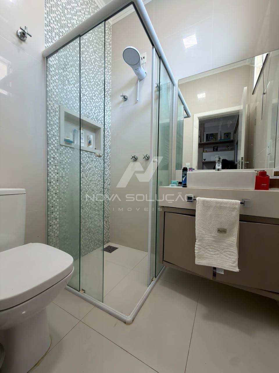Condom�nio com 6 dormit�rios � venda,275.00 m�, LIMEIRA - SP