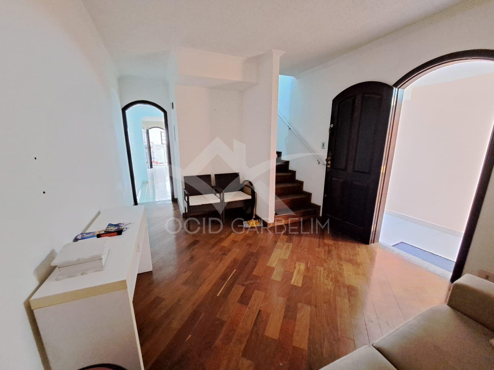 Sobrado à venda, 2 dorm Jardim Itapoan, SANTO ANDRE - SP
