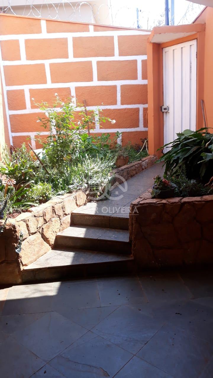 Odair Oliveira Negócios Imobiliários em Passos MG