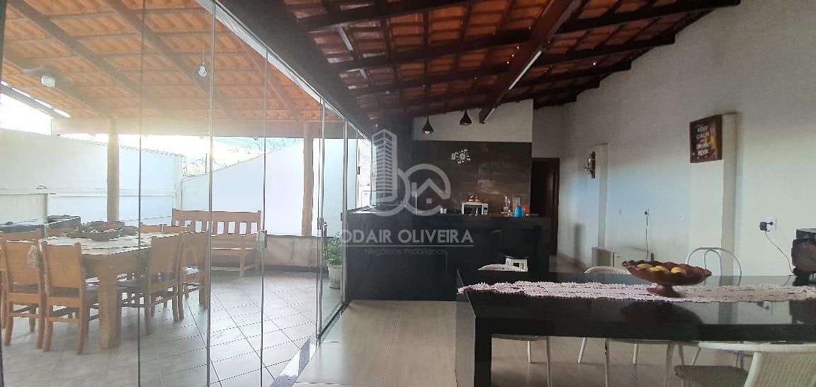 Odair Oliveira Negócios Imobiliários em Passos MG