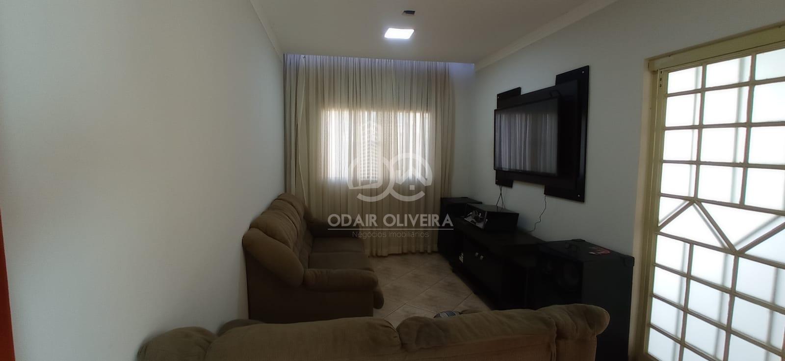 Odair Oliveira Negócios Imobiliários em Passos MG