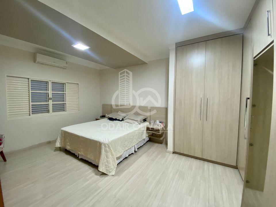 Odair Oliveira Negócios Imobiliários em Passos MG