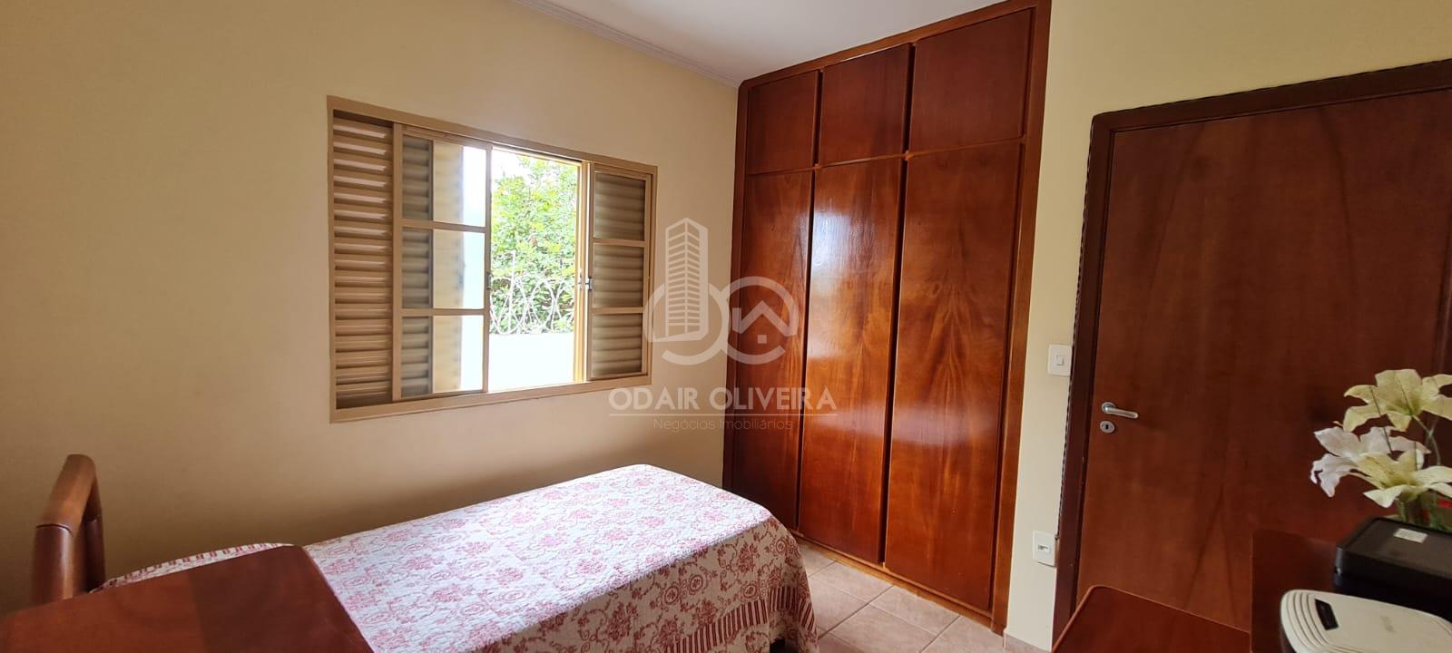 Odair Oliveira Negócios Imobiliários em Passos MG