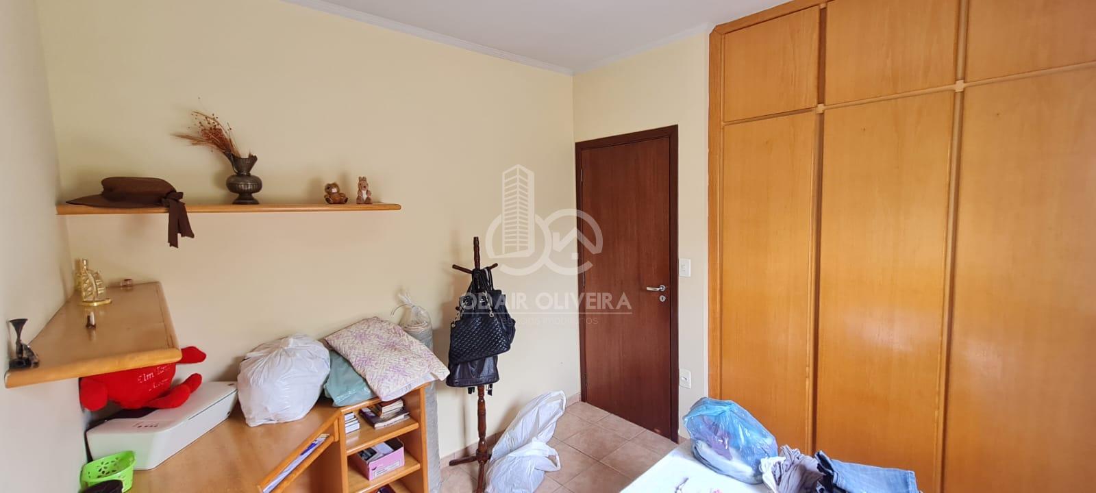 Odair Oliveira Negócios Imobiliários em Passos MG