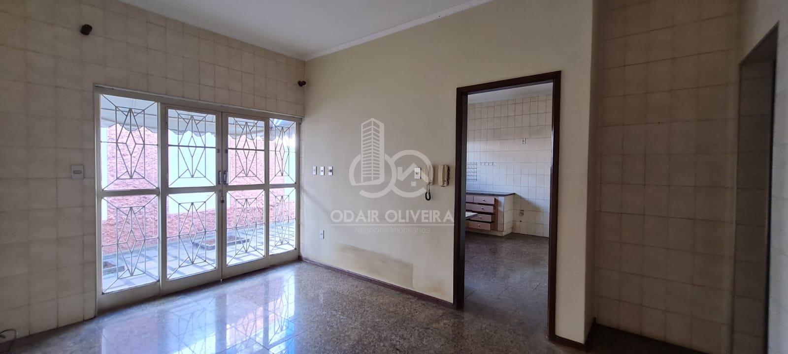 Odair Oliveira Negócios Imobiliários em Passos MG