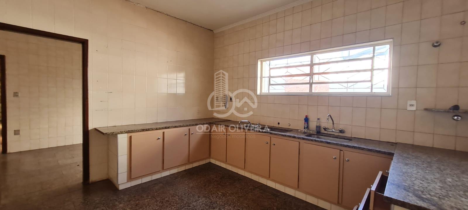Odair Oliveira Negócios Imobiliários em Passos MG