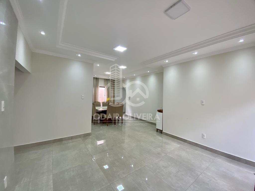 Odair Oliveira Negócios Imobiliários em Passos MG