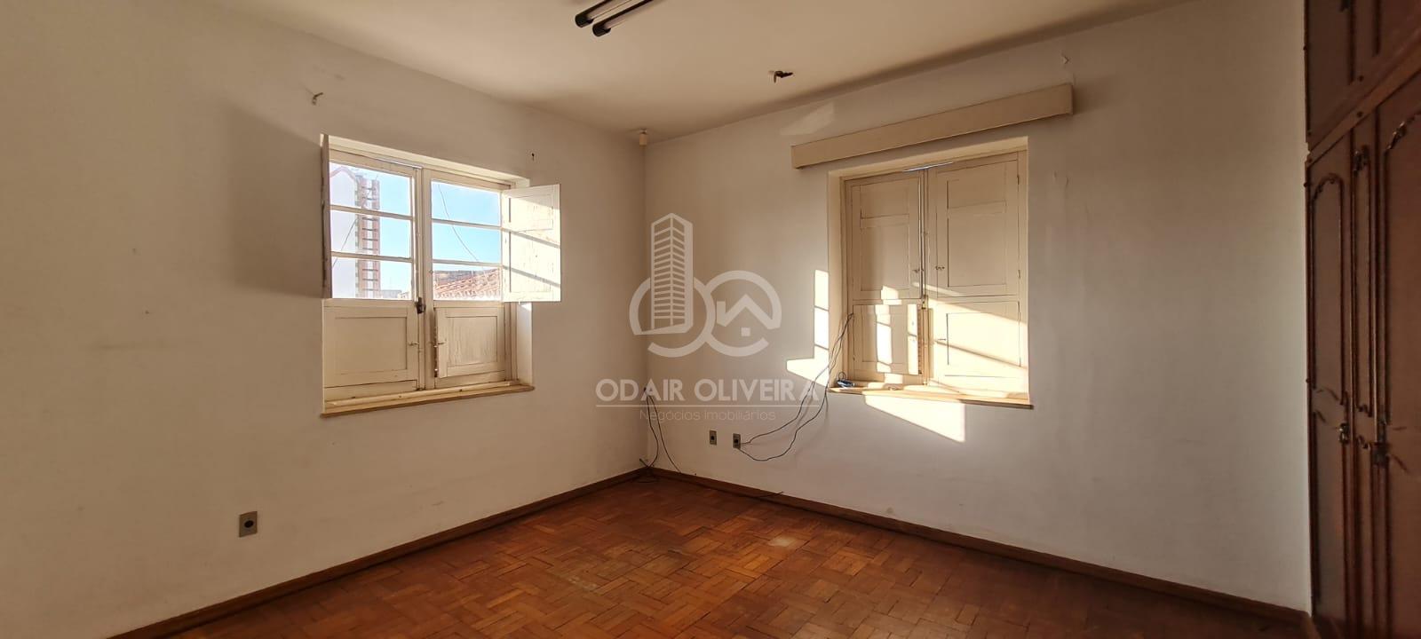 Odair Oliveira Negócios Imobiliários em Passos MG