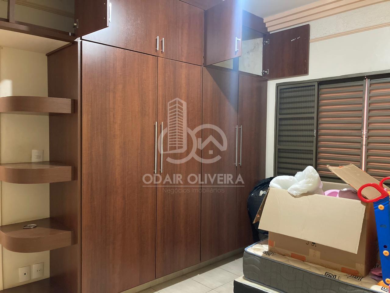 Odair Oliveira Negócios Imobiliários em Passos MG