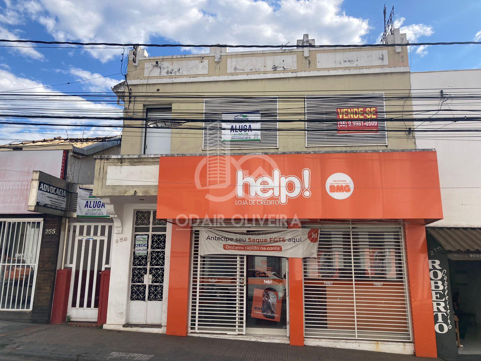 CASA COM 3 DORMITORIOS DISPONVEL PARA LOCAO NO CENTRO, PASSOS - MG