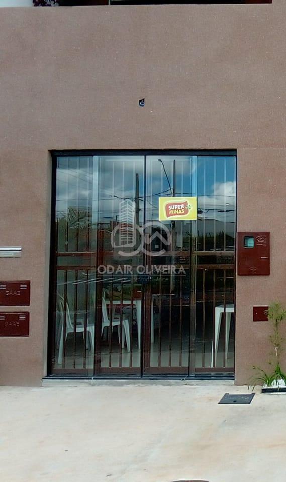 Comercial com banheiro e pia, disponvel para locao, CANAD, PASSOS - MG