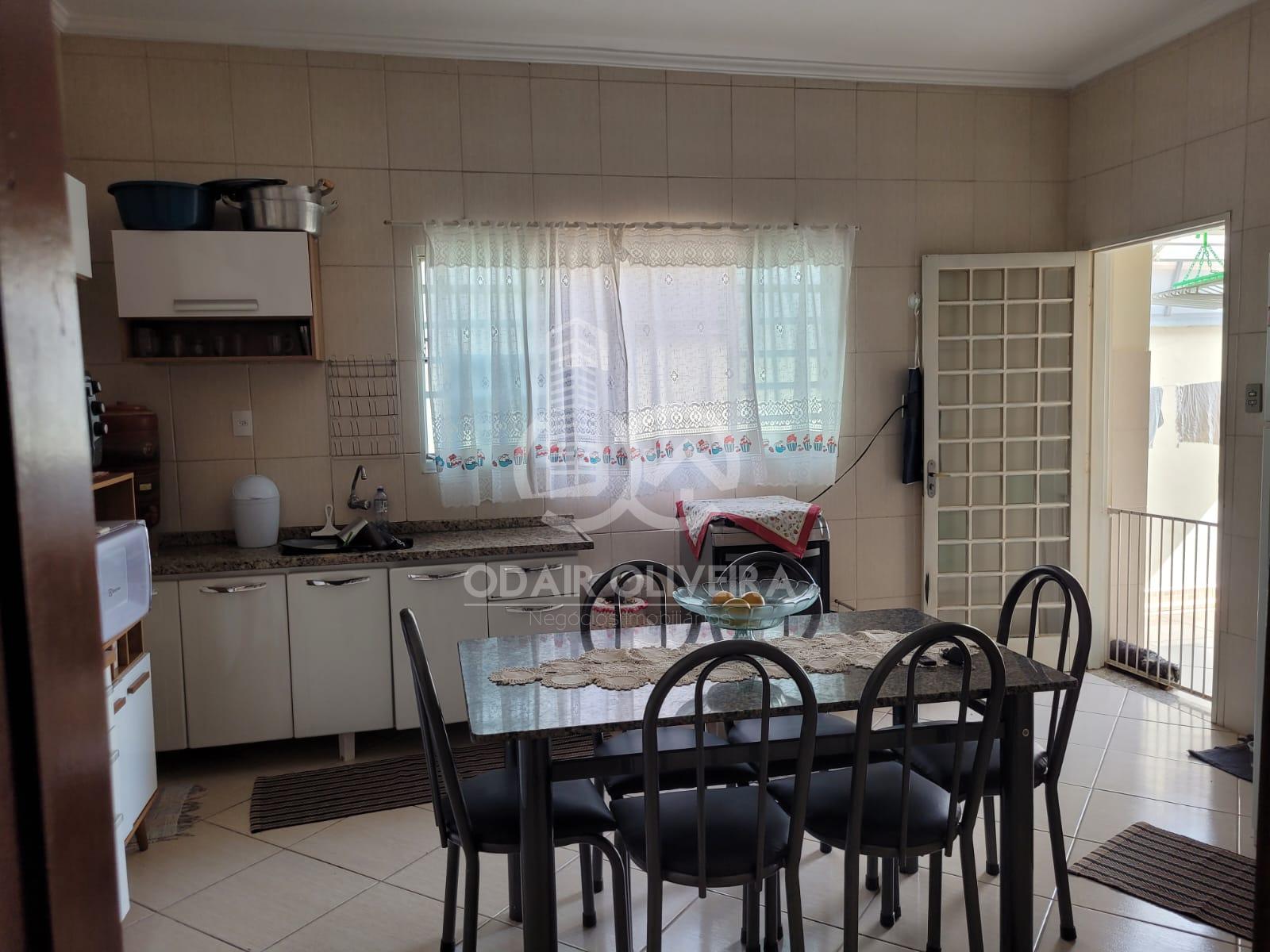 Odair Oliveira Negócios Imobiliários em Passos MG
