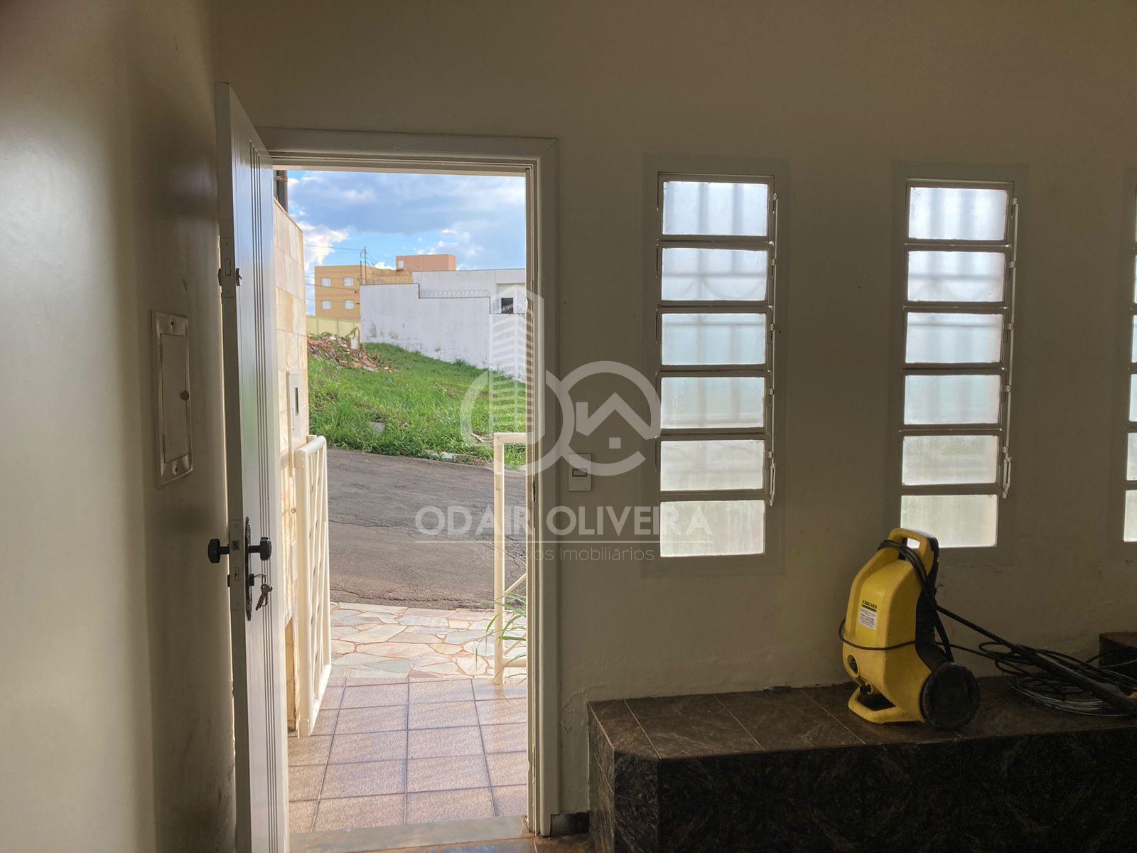 Odair Oliveira Negócios Imobiliários em Passos MG
