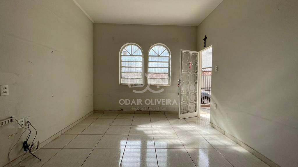 Odair Oliveira Negócios Imobiliários em Passos MG