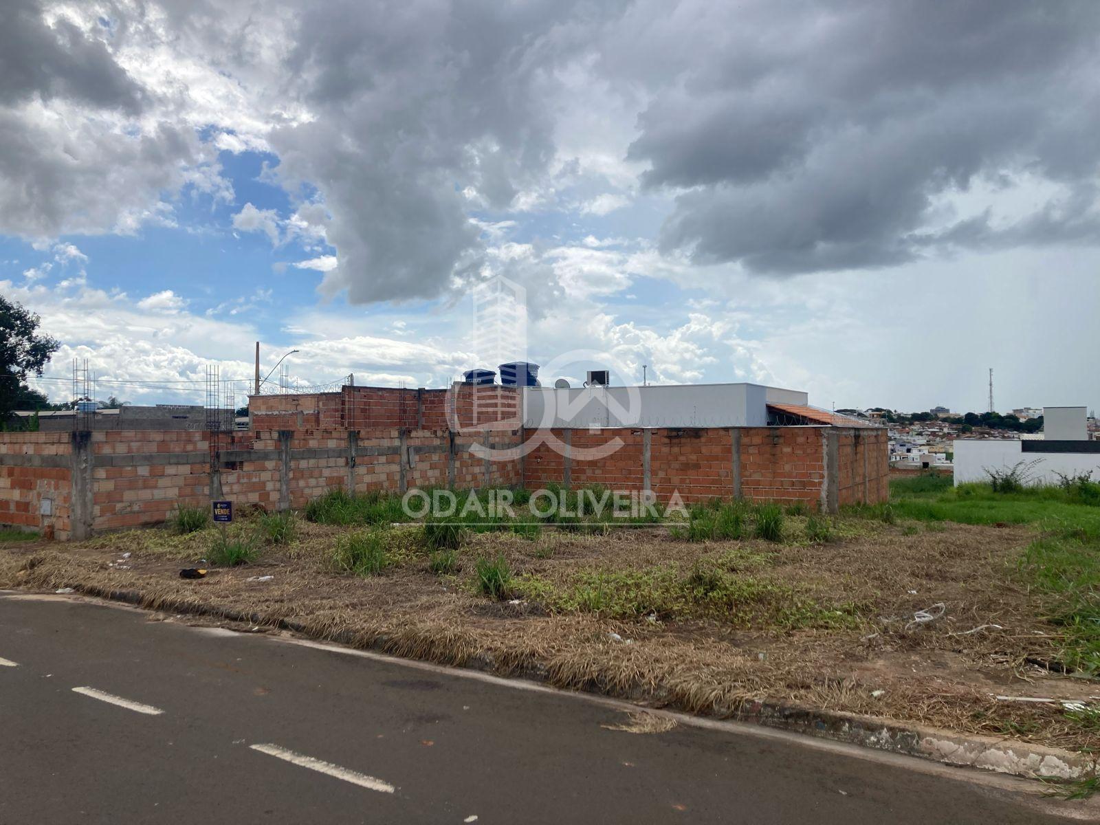 Odair Oliveira Negócios Imobiliários em Passos MG