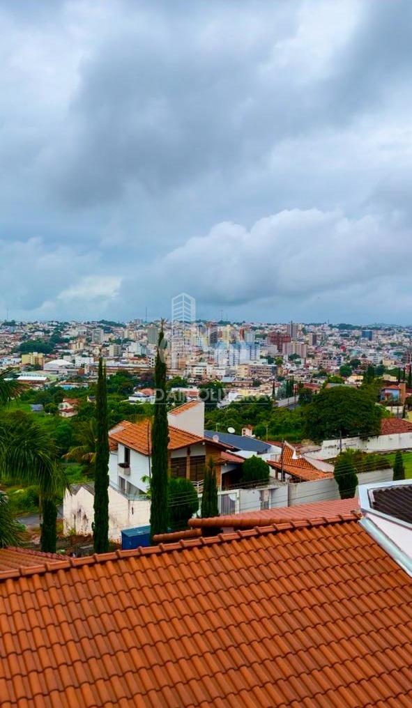 Odair Oliveira Negócios Imobiliários em Passos MG