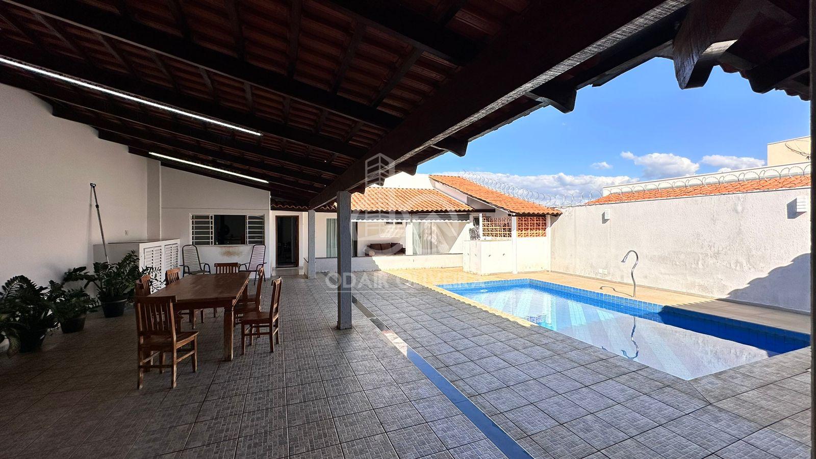 Odair Oliveira Negócios Imobiliários em Passos MG