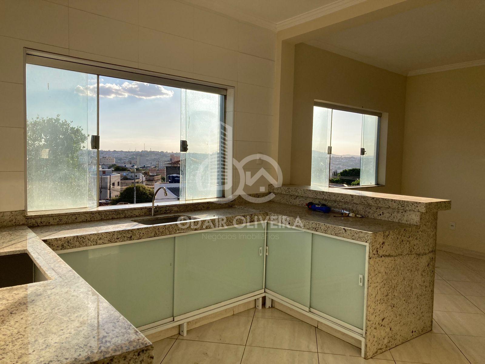 Odair Oliveira Negócios Imobiliários em Passos MG