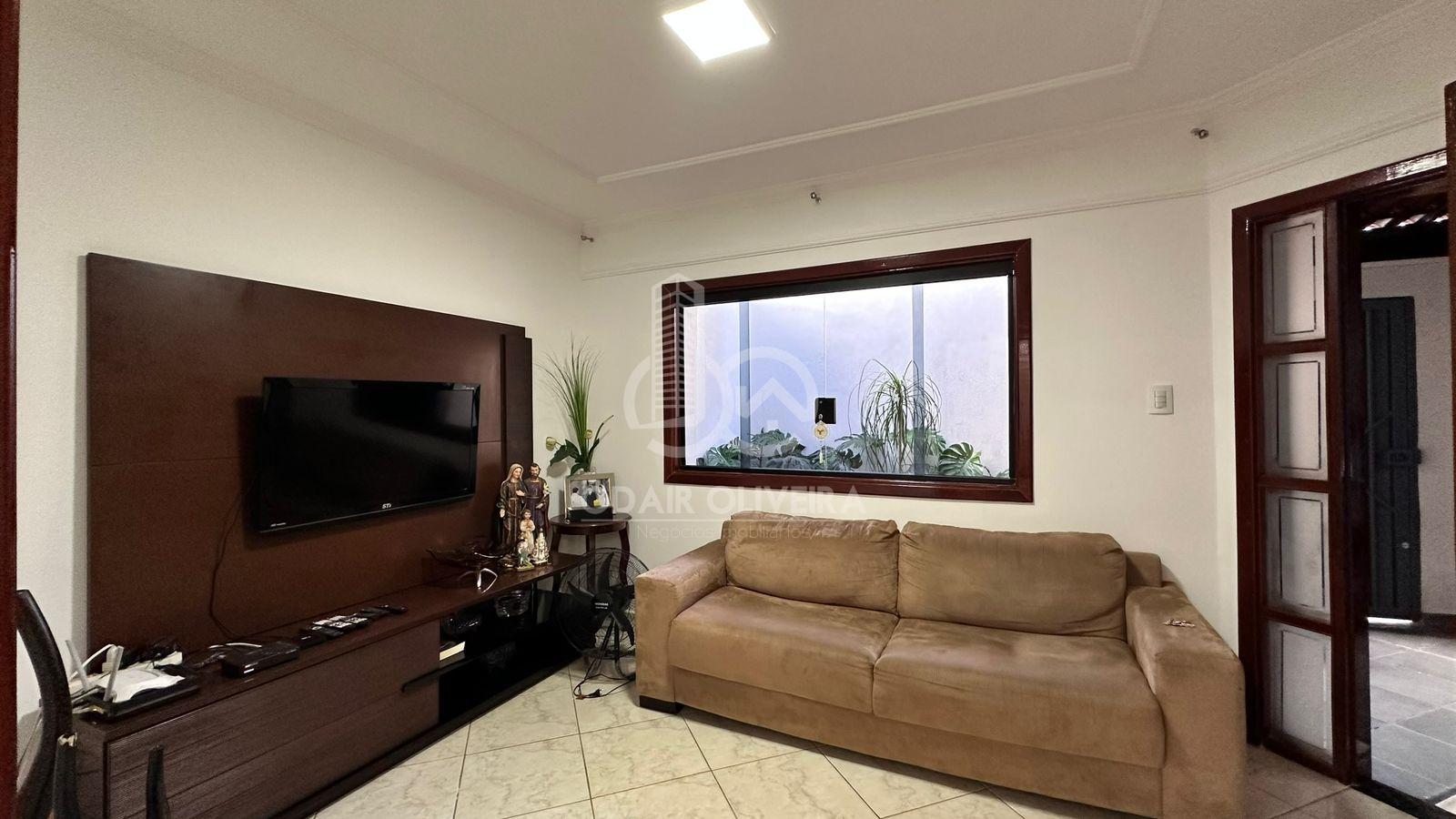 Odair Oliveira Negócios Imobiliários em Passos MG