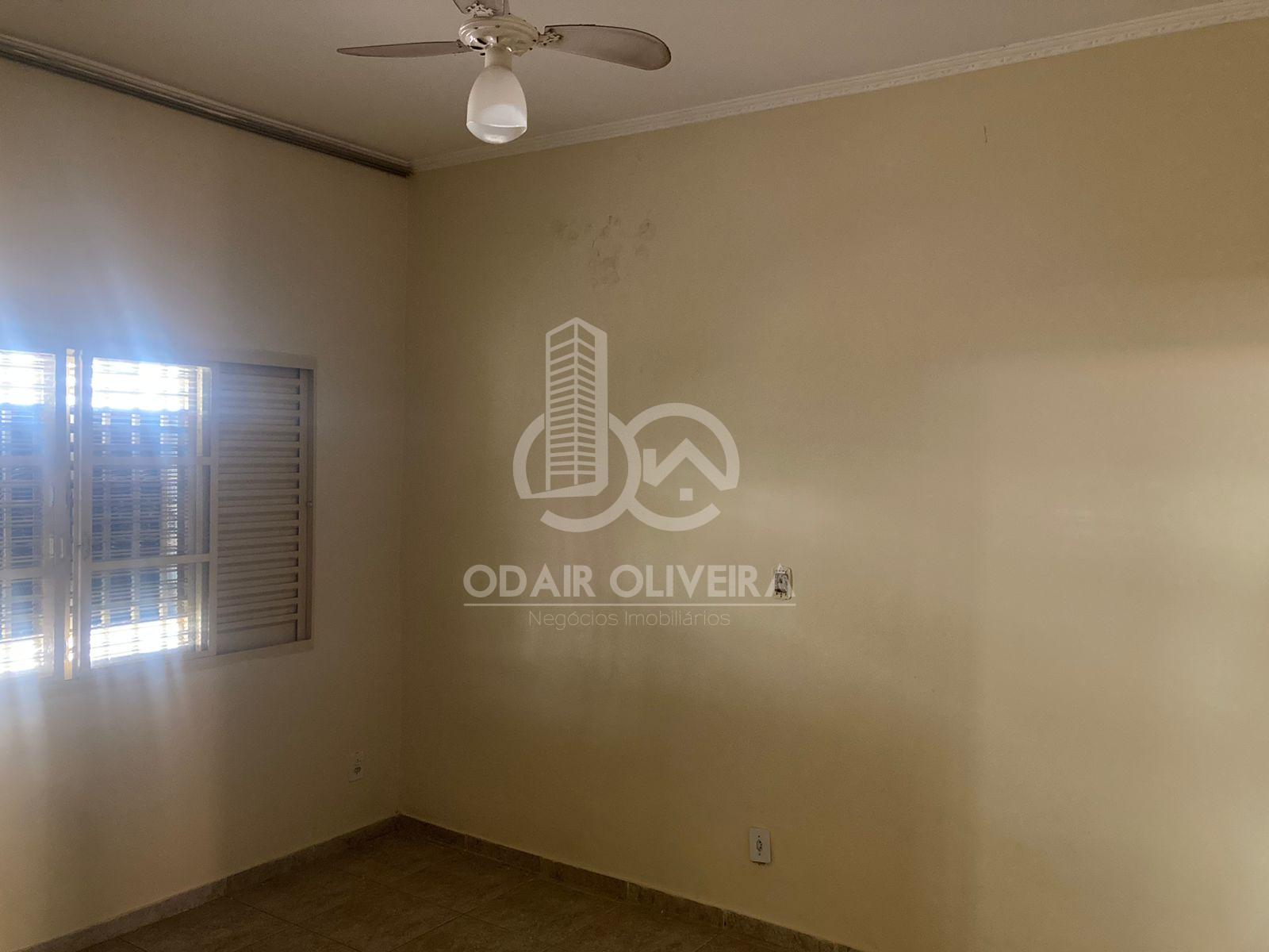 Odair Oliveira Negócios Imobiliários em Passos MG