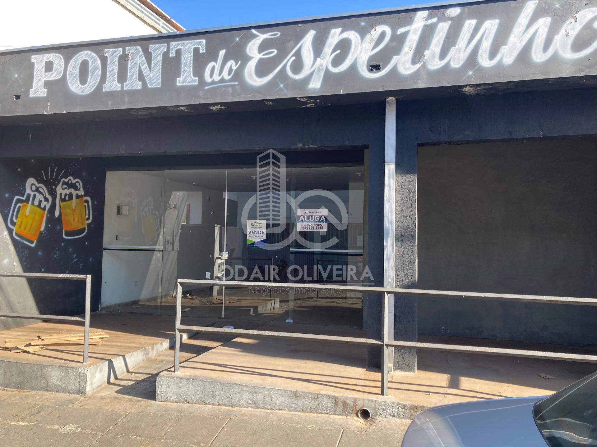 COMODO COMERCIAL NA RUA BARO DE PASSOS - CENTRO - PASSOS - MG