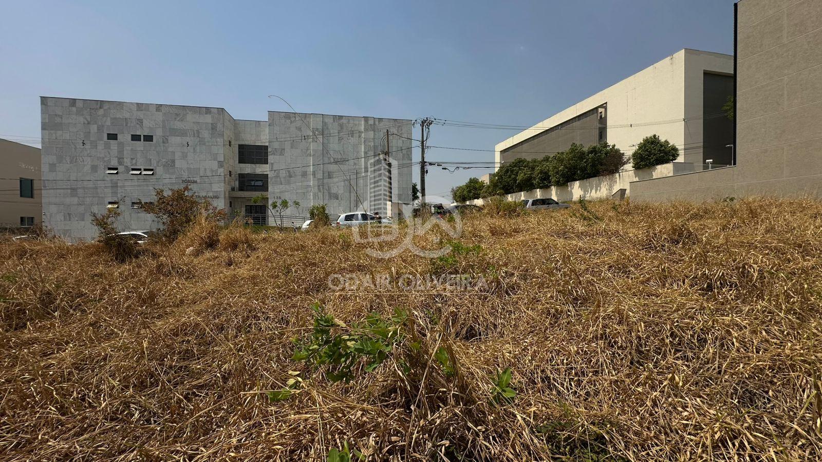 TERRENO DE 300M  A VENDA NO BAIRRO JARDIM CIDADE - PASSOS - MG