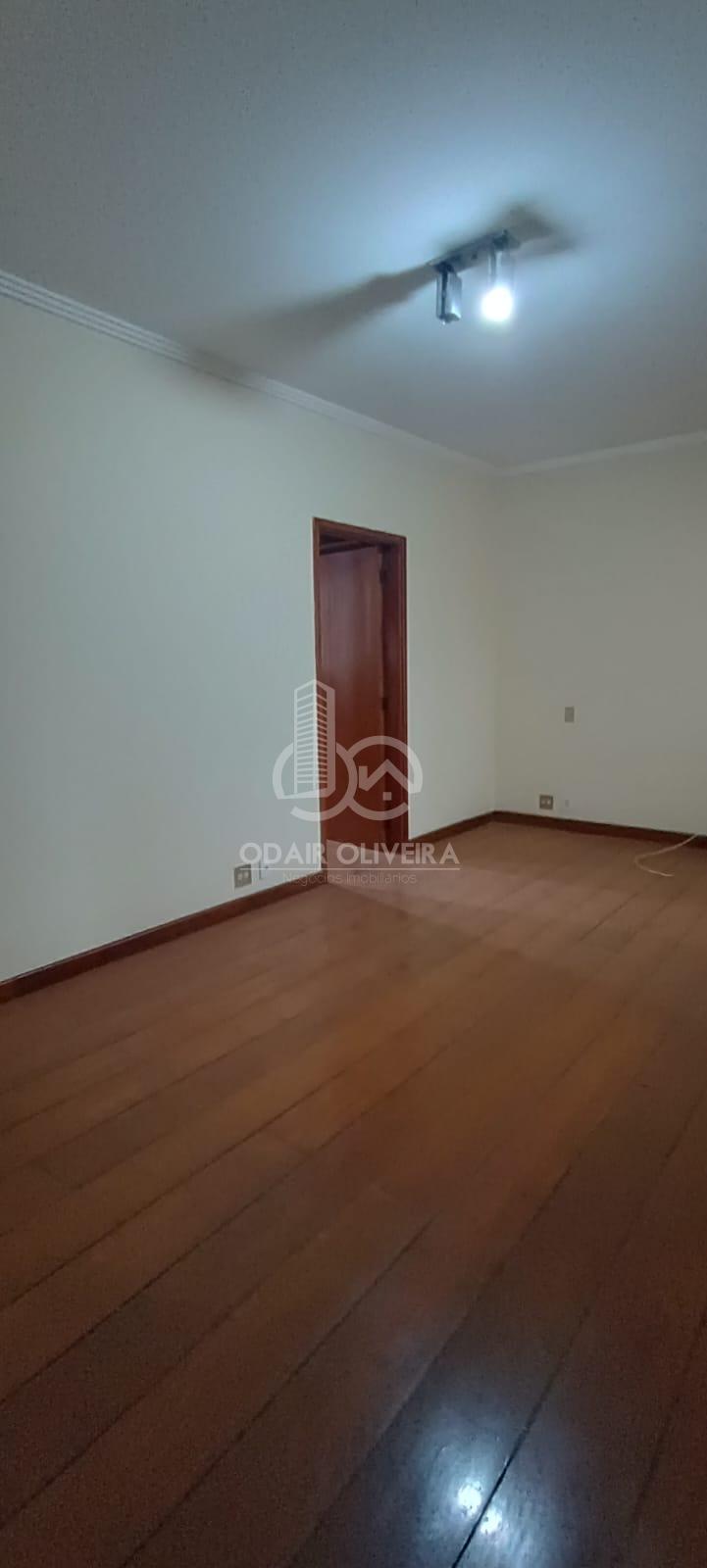 Odair Oliveira Negócios Imobiliários em Passos MG