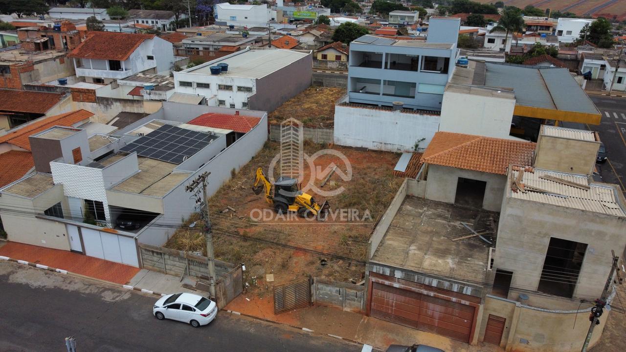 Odair Oliveira Negócios Imobiliários em Passos MG