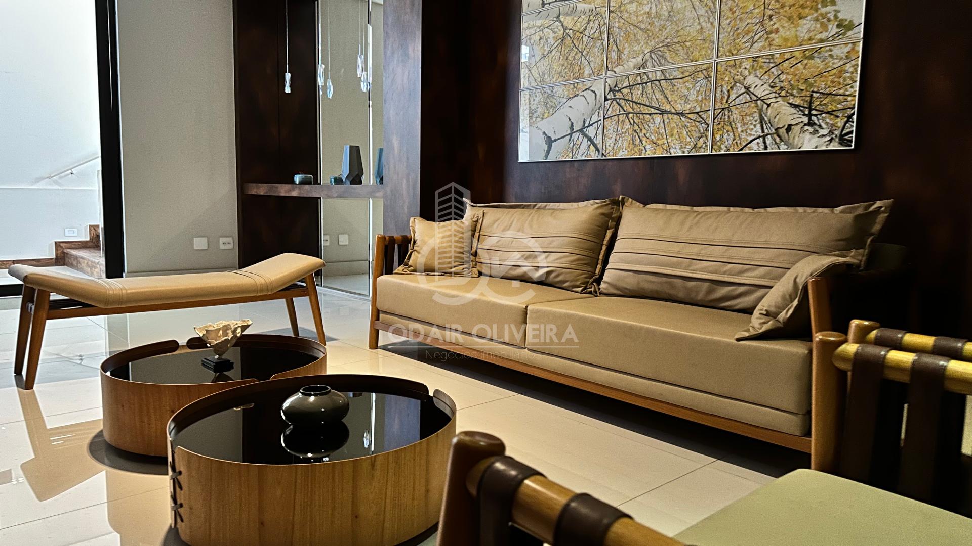 APARTAMENTO DE ALTO PADRO A VENDA NO CENTRO, PASSOS - MG